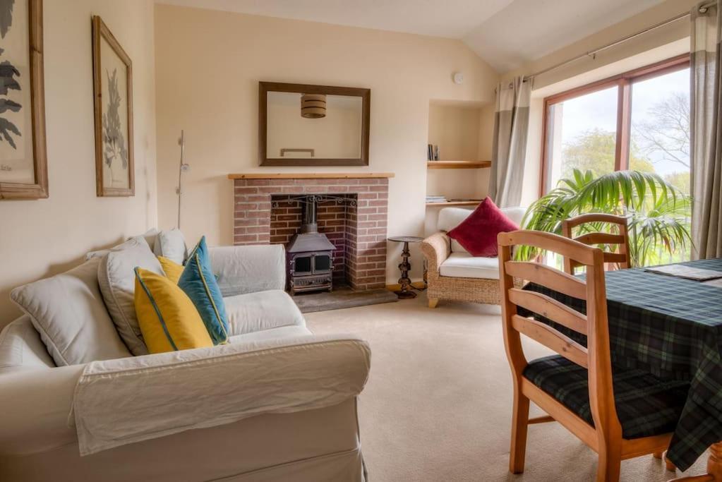 Foulis Cottage, Foulis Estate, Highland Scotland Ardullie 外观 照片